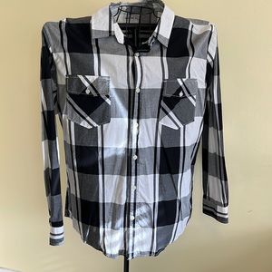 Like new button down shirt